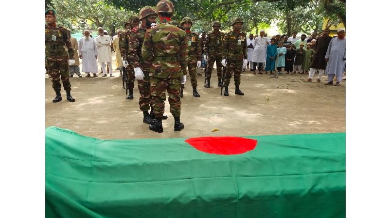 চাঁপাইনবাবগঞ্জে বীর মুক্তিযোদ্ধা এবং অব. সেনাসদস্য নেফাজ উদ্দীনের ইন্তেকাল, রাষ্ট্রীয় মর্যদায় দাফন